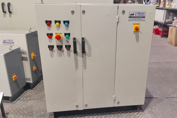 NextGen-EOT-Crane-Control-Panel09