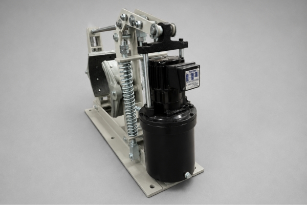THRUSTER BRAKE_1